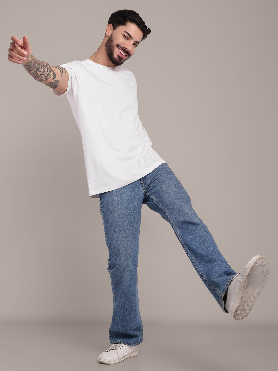 Men's White Anti-Stain Cotton Round Neck T-Shirt