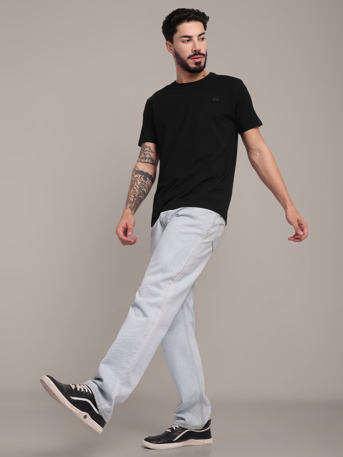 Men Black Anti-Stain Cotton Round Neck T-Shirt