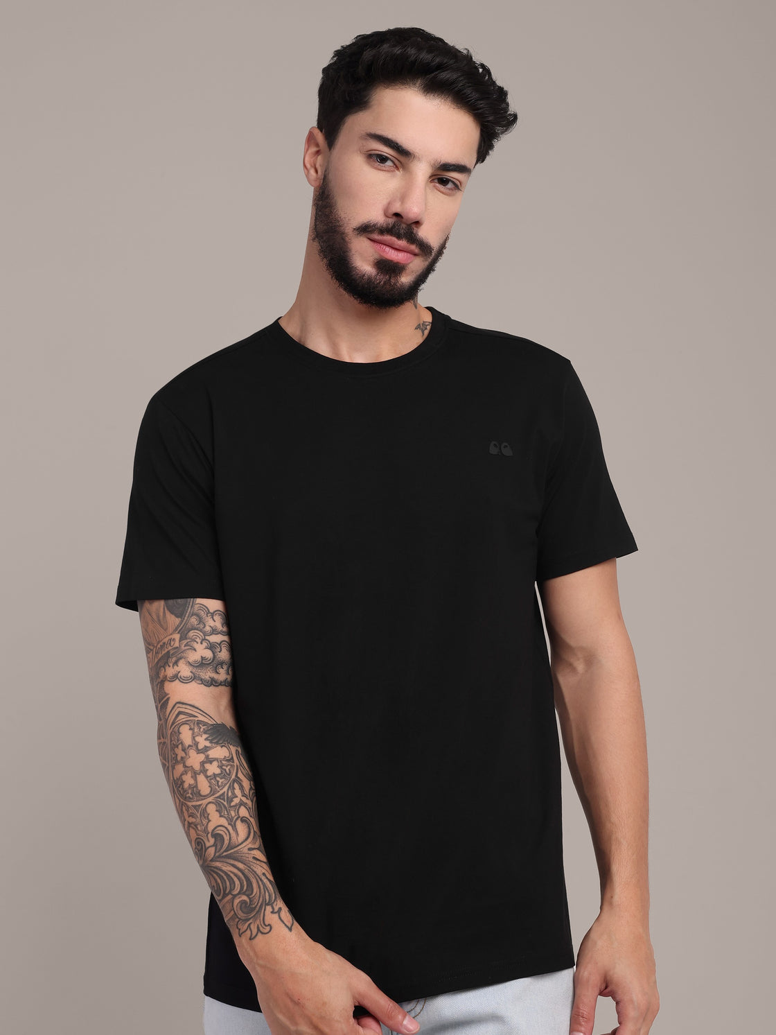 Men Black Anti-Stain Cotton Round Neck T-Shirt