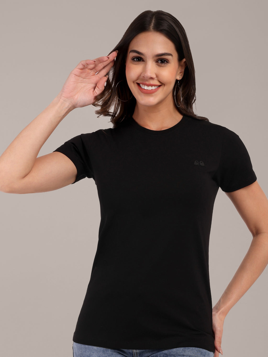 Woman Black Anti-Stain Cotton Round-Neck T-Shirt