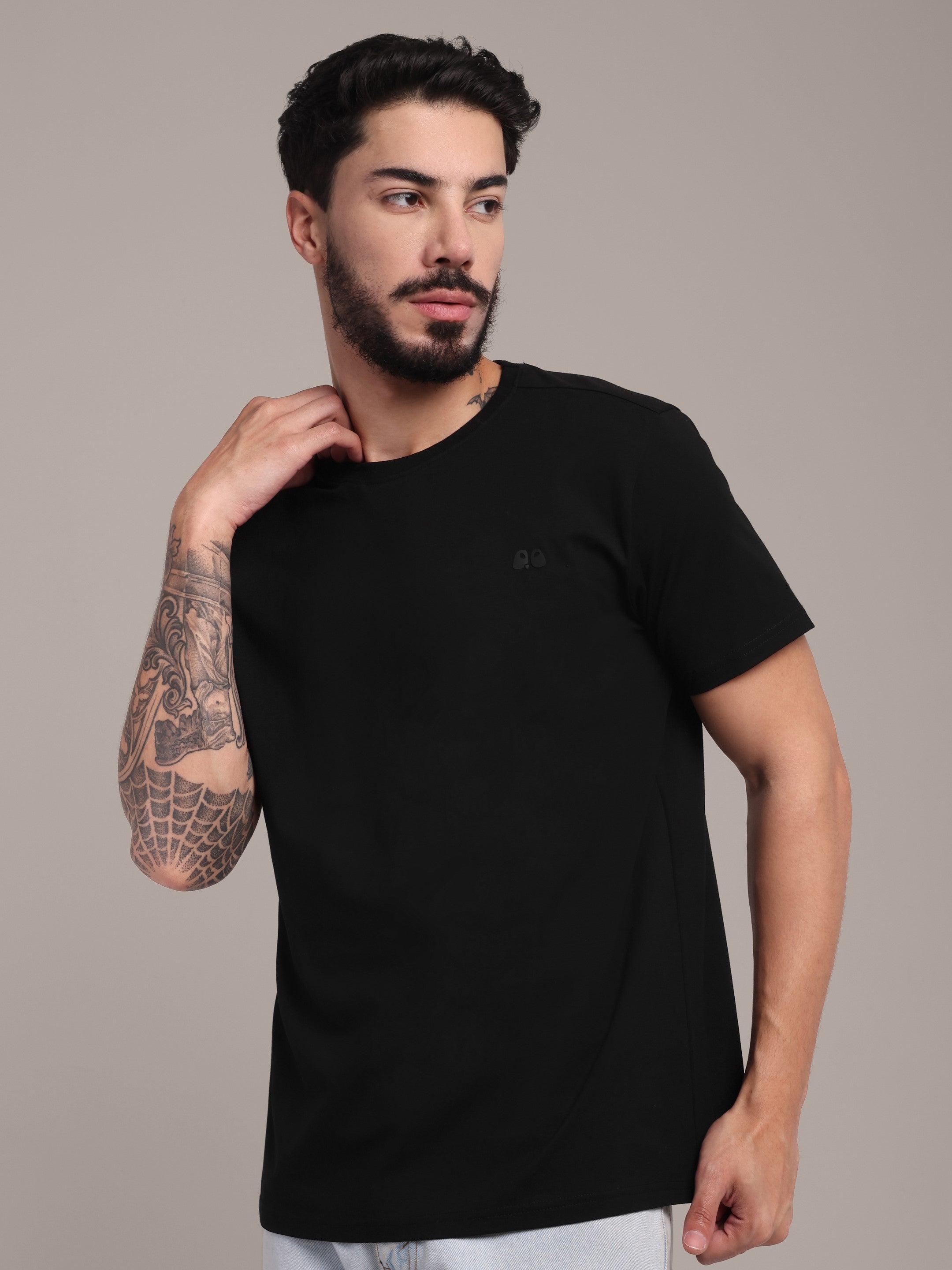Men Black Anti-Stain Cotton Round Neck T-Shirt