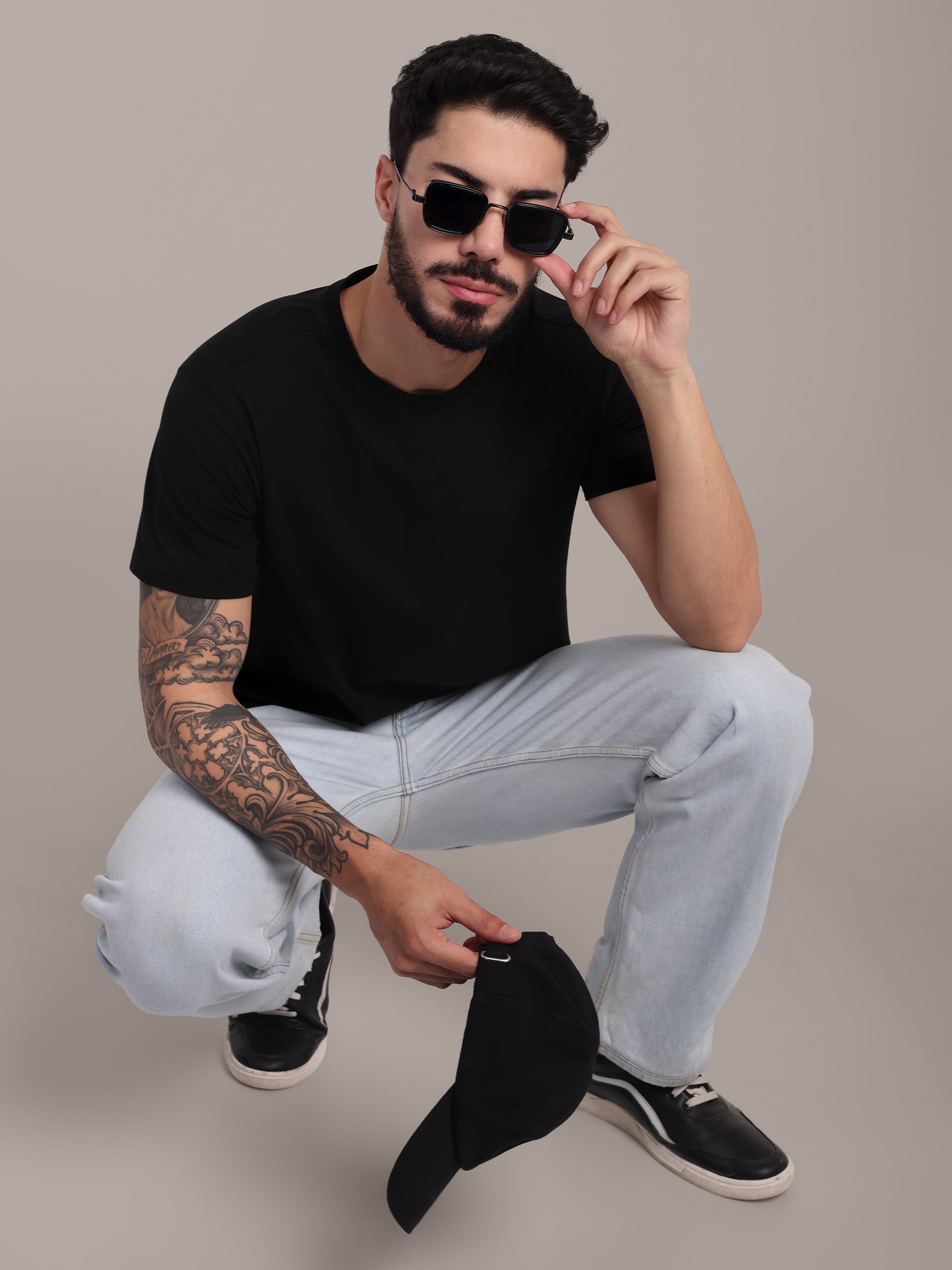 Men Black Anti-Stain Cotton Round Neck T-Shirt