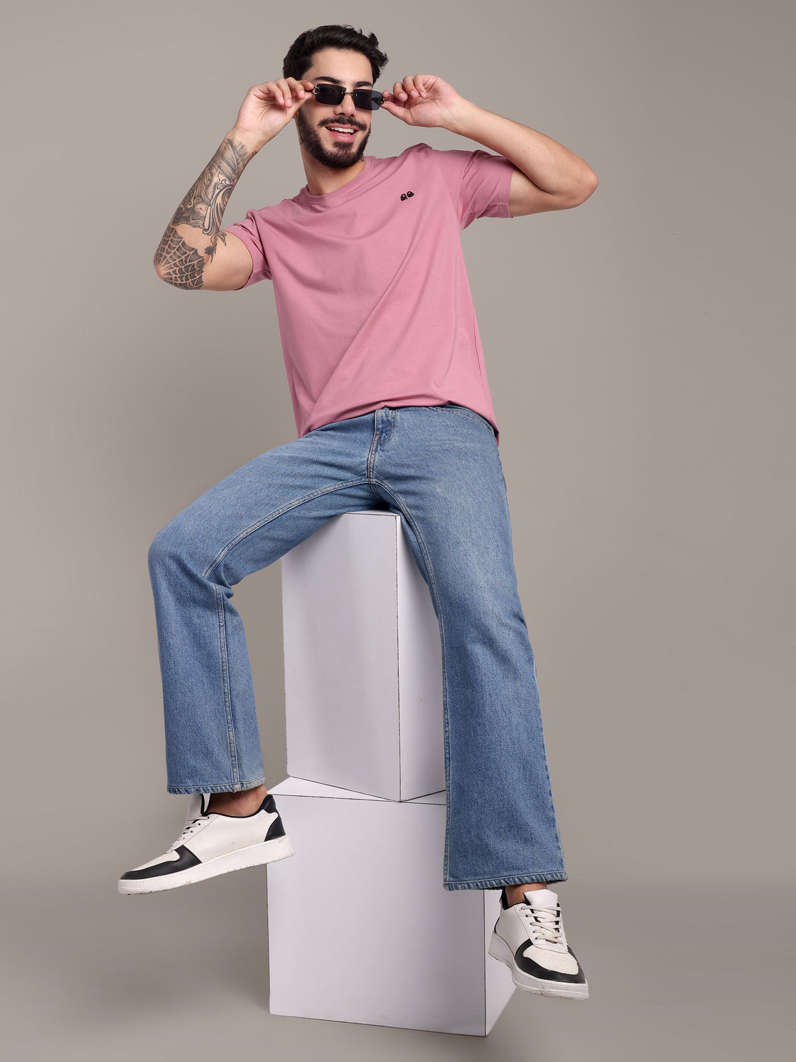 VANDEE Men's Mauve Anti-Stain Cotton Round Neck T-Shirt